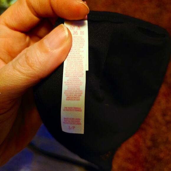 Victoria's secret black mesh bikini top size small - Picture 4 of 4